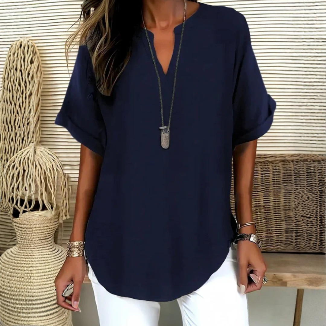 Véronique | Relaxed V-Notch Blouse