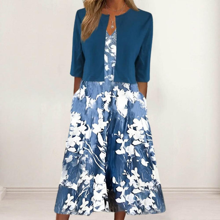 NORA – ELEGANT CAPE JACKET