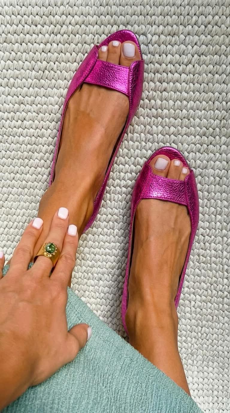 ADELINA | Gold Comfort Chic Sandals