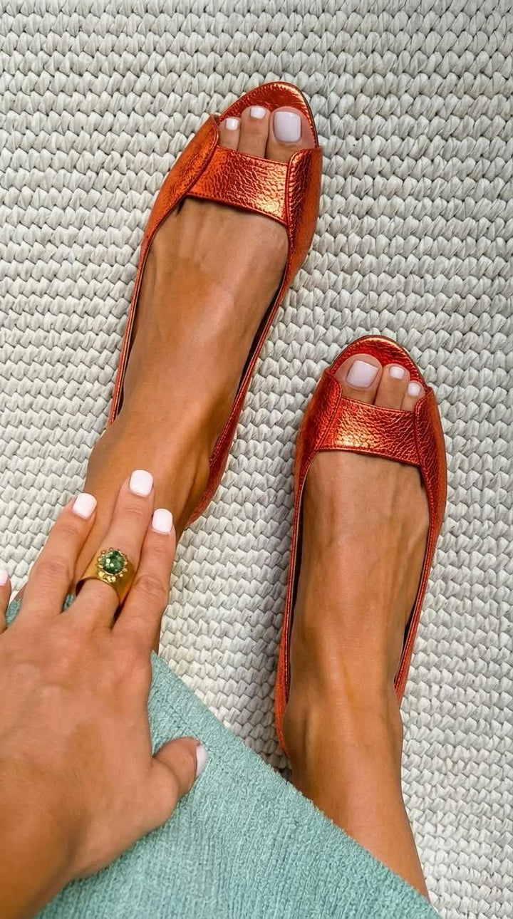 ADELINA | Gold Comfort Chic Sandals