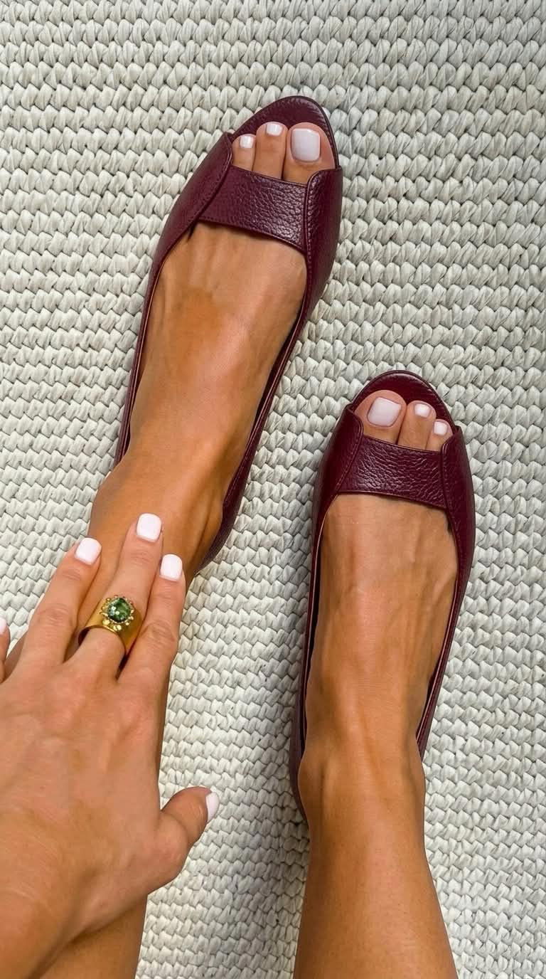 ADELINA | Gold Comfort Chic Sandals