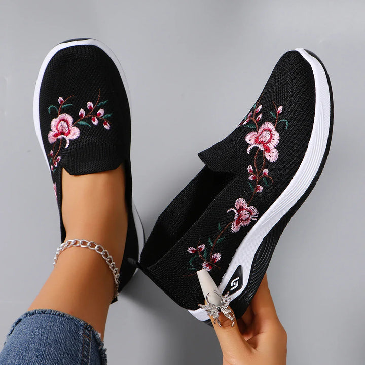 RelaxFit | Orthopaedic Shoes + Free Insoles