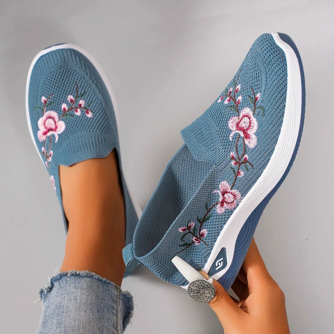 RelaxFit | Orthopaedic Shoes + Free Insoles