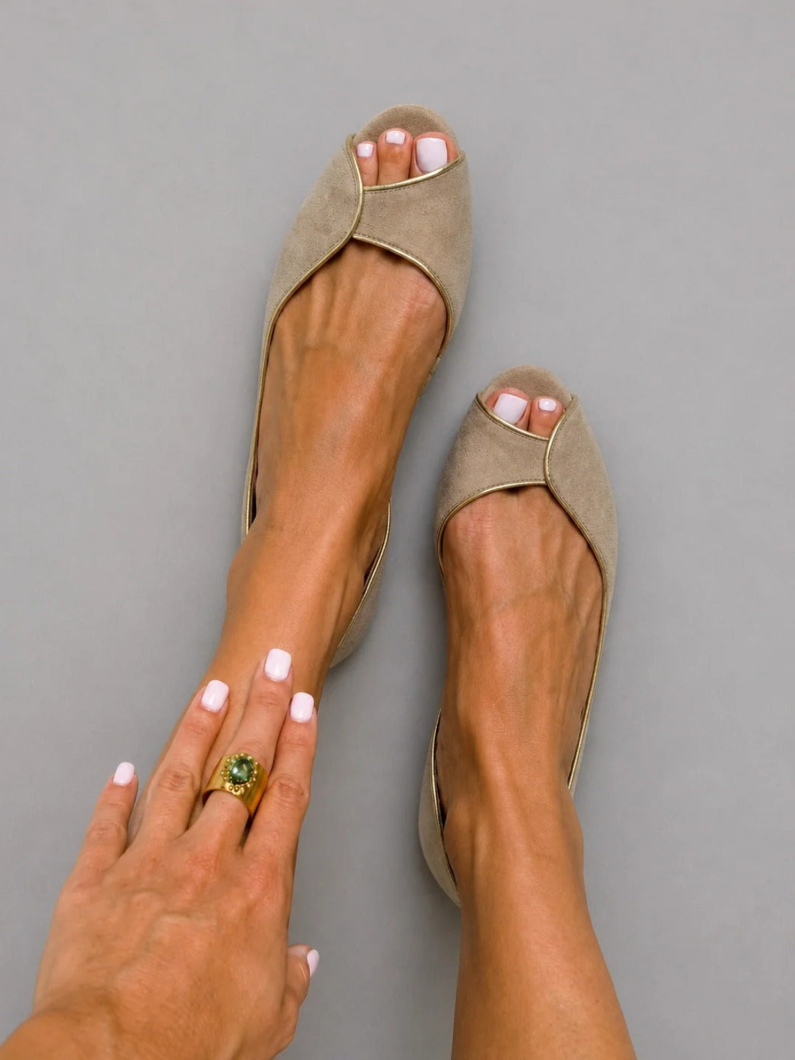 Margot Elegant Flat Shoes in Beige
